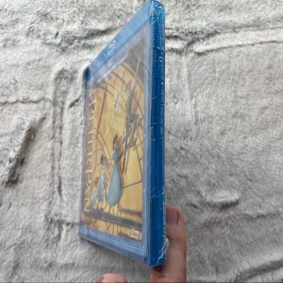 Disney Blue-ray disc Collection 6 of them for a good price. - Picture 4 of 14